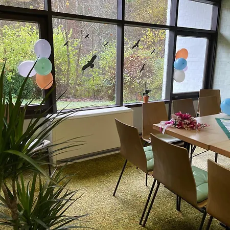 Residential&guesthouse Living Fuerstenbau Hotell *